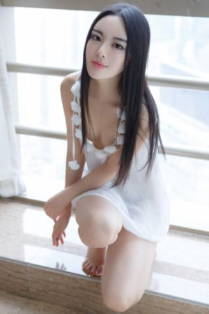 图书馆强摁做开腿呻吟的背景故事_西瓜视频在线观看