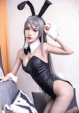 大胸妹子被揉胸动态图在线播放_超清在线观看完整版