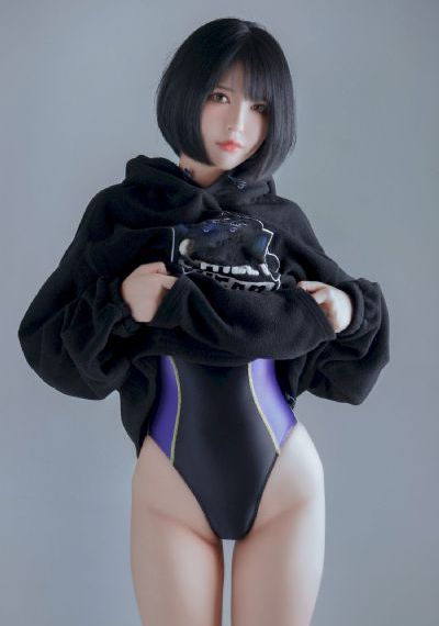 将冰葡萄放在小洞里榨果汁在线观看_完整视频大全