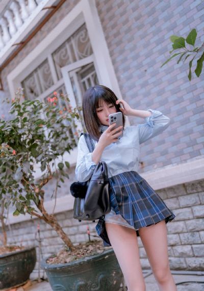 动漫同性女裸体啪无遮挡吃奶_BD韩语电影免费在线