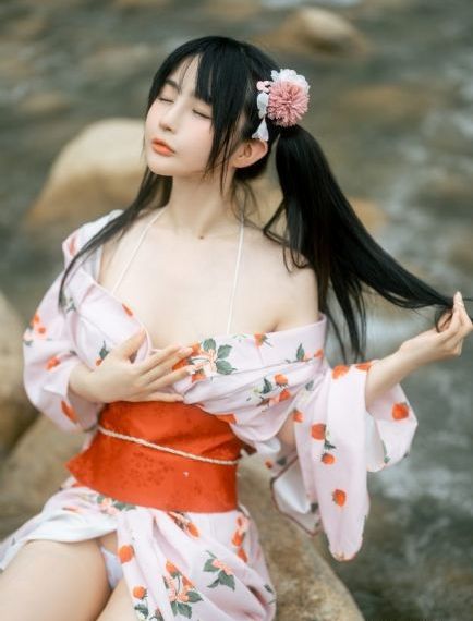136FLDH成人精品导航_日韩成人在线