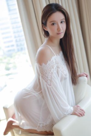 爆操黑丝美女内射_4K电影全集观看