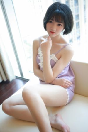 女生喜欢看吸女人奶头的视频_字幕高清版在线播放