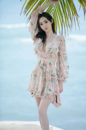 年轻的女教师4在线观看_1080P免费电视剧