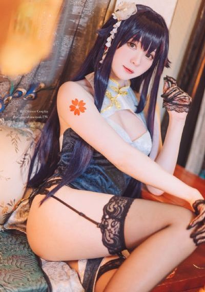 被征服高贵肉色丝袜老师_影视大全视频