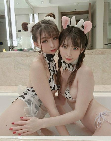 制服丝袜中文字幕第一页_720免费观看超清