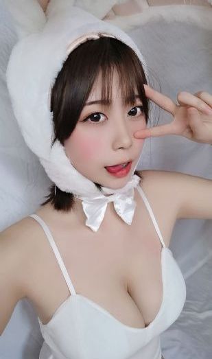 亚洲精品国产一区黑色丝袜_云播放粤语日本成人在线