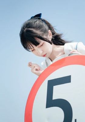 美女脱个精光给男生玩_HD高清在线